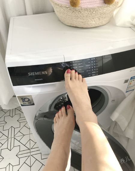 迪拜女孩在线观看
