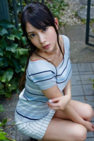 《乳色吐息》第一集免费观看