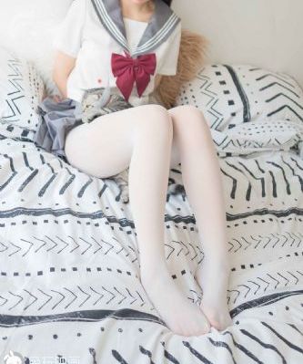 女搜查官紧身皮衣调教